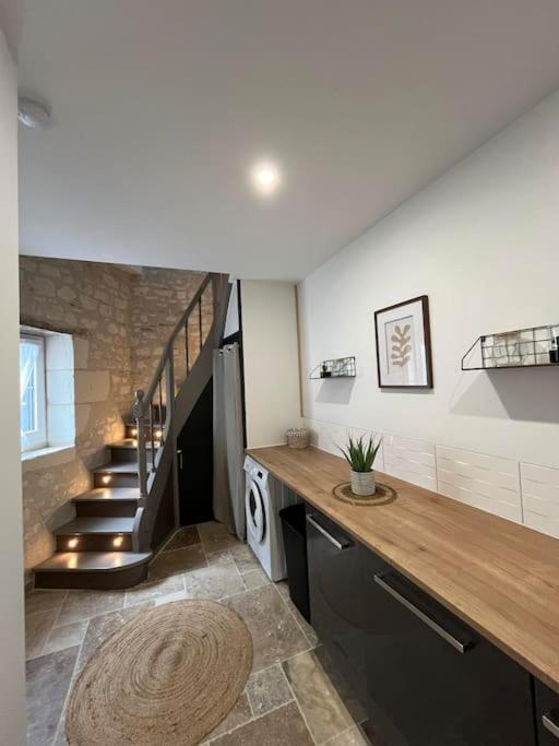 Charmante Maison De Bourg Cosy Acces Wifi Sepmes 외부 사진