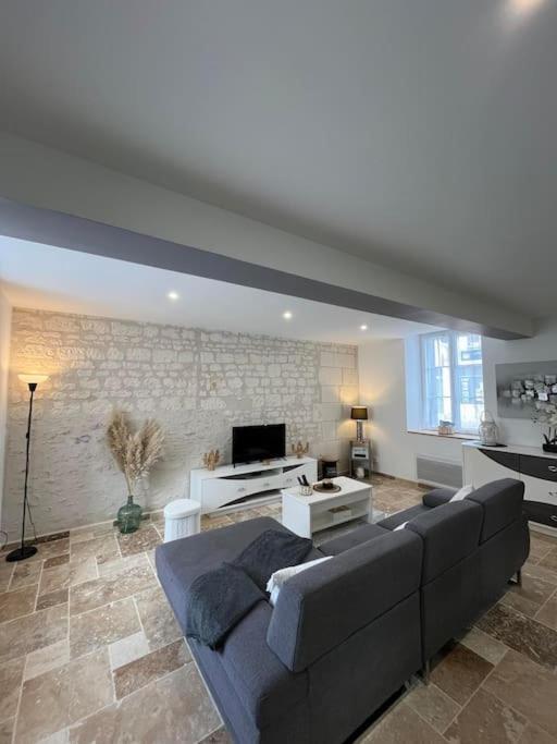 Charmante Maison De Bourg Cosy Acces Wifi Sepmes 외부 사진