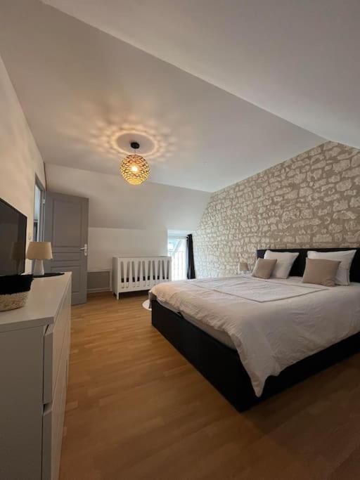 Charmante Maison De Bourg Cosy Acces Wifi Sepmes 외부 사진