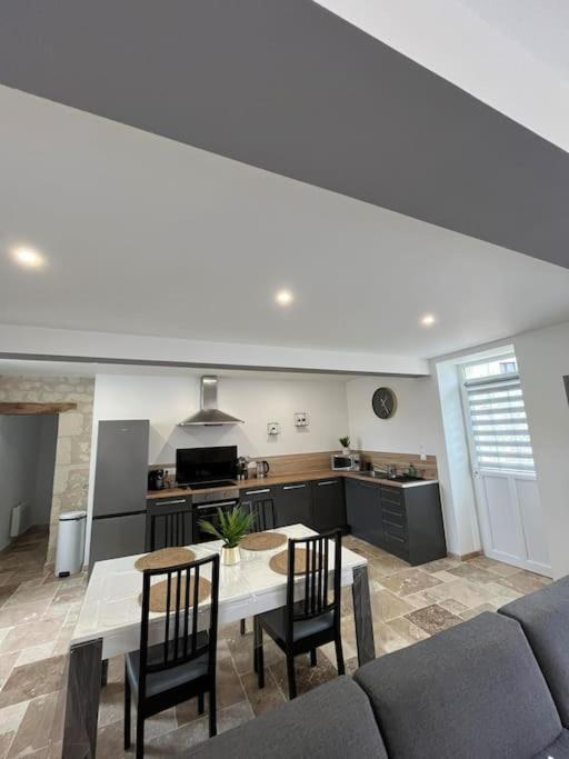 Charmante Maison De Bourg Cosy Acces Wifi Sepmes 외부 사진
